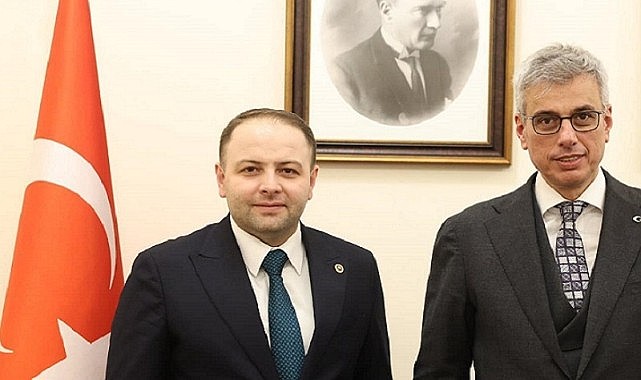 Vekil Koç, Sağlık Bakanlığını ziyaret etti