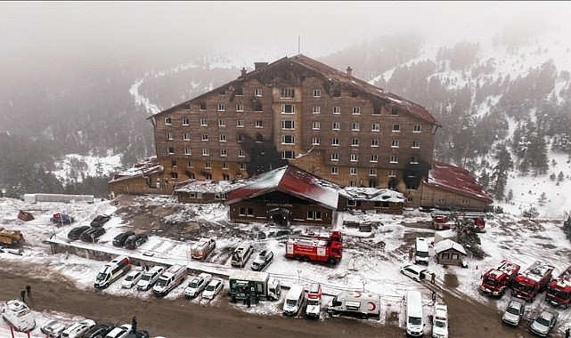 78 kişinin öldüğü yangın faciasında otel sahibi tüm suçu çalışanlara attı