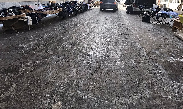 Ardahan'da Belediyeden ücretsiz 'buz pisti'