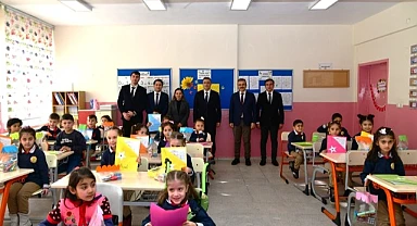 Ardahan’da çocukların karne heyecanı