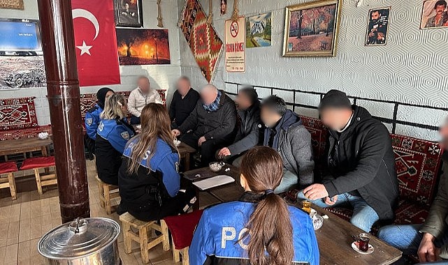 Ardahan Emniyeti, dolandırıcılık ve gasp olaylarına karşı vatandaşları bilgilendirdi
