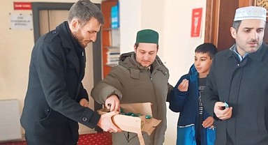 Ardahan Ülkü Ocakları Bolu Kartalkaya’da hayatını kaybedenler için Mevlid okuttu