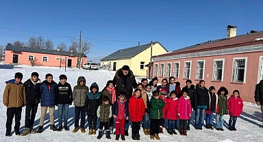 Başkan Budak, köy okullarını ziyaret etti