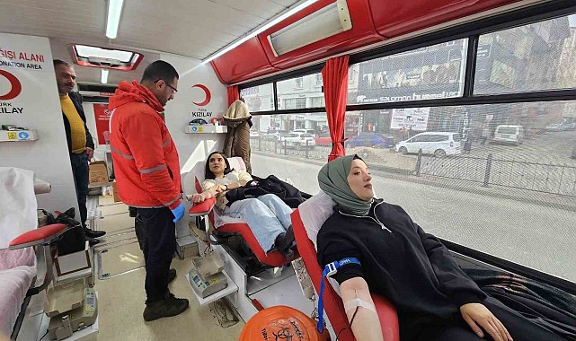 Gazeteciler Cemiyeti'nden Kızılay'a kan bağışı desteği