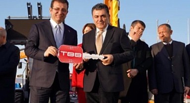 İmamoğlu’ndan Ardahan’a sıfır itfaiye aracı