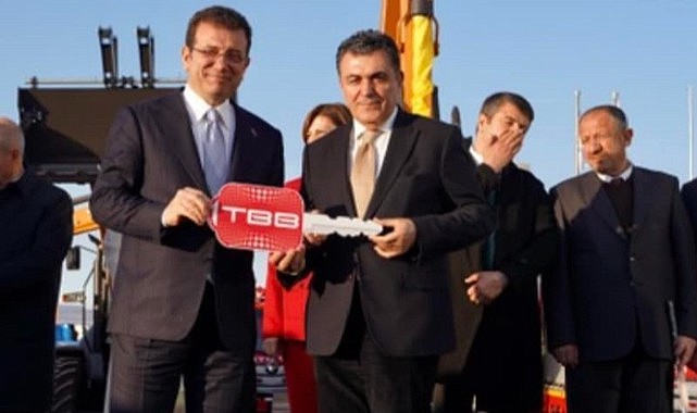 İmamoğlu’ndan Ardahan’a sıfır itfaiye aracı