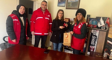 Kızılay Ardahan Şubesi gazetemizi ziyaret etti