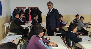 Müdür Uzantı Hanak'ta okulları ziyaret etti