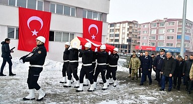 Polis memuru Tepebaş, son yolculuğuna uğurlandı