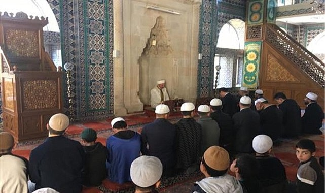 Regaip Kandil’inde camiler doldu taştı