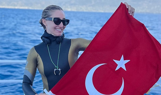 Serbest Dalış Dünya Rekortmeni Şahika Ercümen dünya listesinde