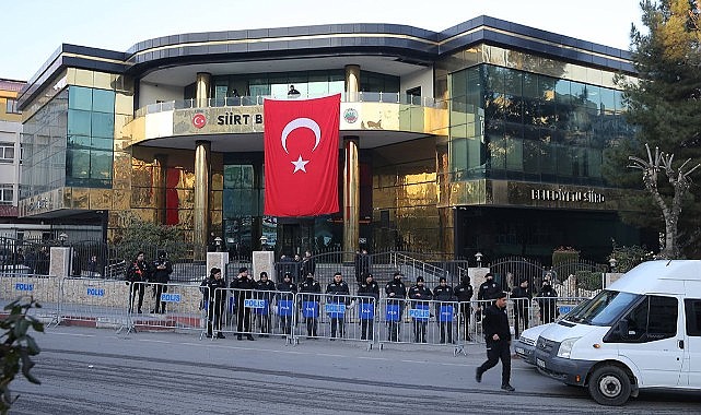 Siirt Belediyesi'ne kayyum atandı