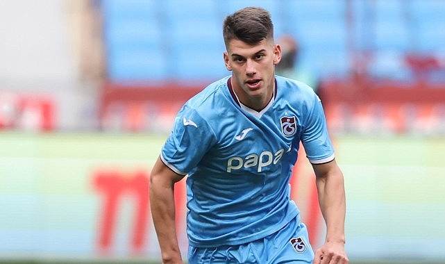 Trabzonspor’un genç sağ beki Avrupa kulüplerinin radarında