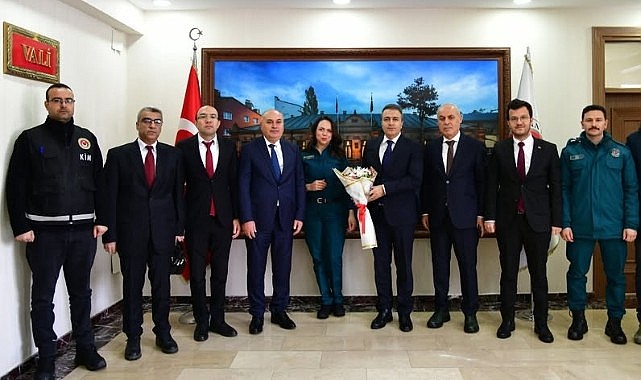 Vali Çiçek, Gümrük Kapılarında görev yapan çalışanlara teşekkür etti