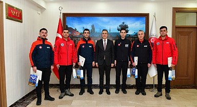 Vali Çiçek’ten, JAK ve AFAD personeline ödül