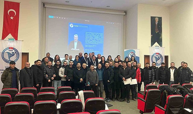 2025 yılı Halk Oyunları Antrenör Vize ve Gelişim Semineri Kars'ta yapıldı