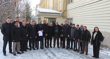 AK Parti İl Başkanı Aydın mazbatasını aldı