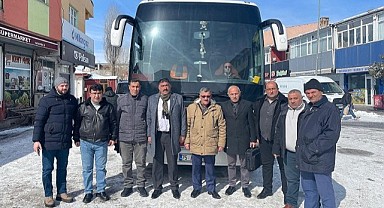 Ak Partililer büyük kongre için yola çıktı
