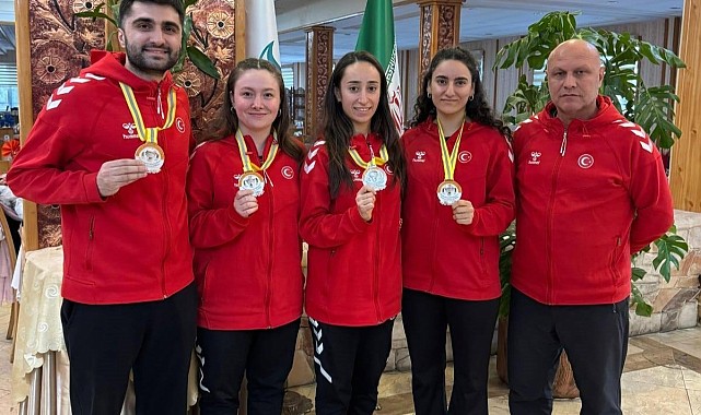 Erzincanlı sporcular İran'dan madalya ile döndü