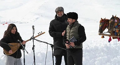 Halk Tv, Çıldır Gölü üzerinde canlı yayın yaptı