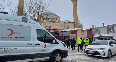 Kızılay Ardahan Şubesi yürekleri ısıttı