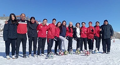 Kura Kadın Futbol Takımı hazırlıklarını tamamladı