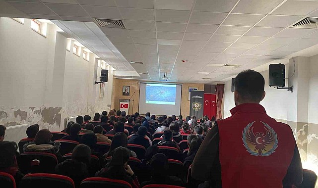 Lise öğrencilerine bilgilendirme semineri