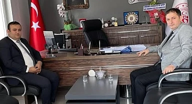 Müdür Çetinkaya'dan Uzuner'e hayırlı olsun ziyareti