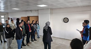 Öğrenciler dart turnuvasında buluştu