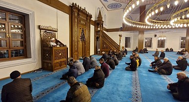 Ramazanın müjdecisi Berat Kandili idrak edildi