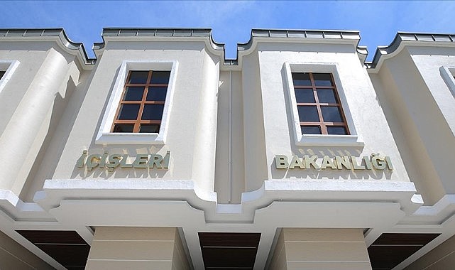 Van Büyükşehir Belediyesi'ne kayyum atandı