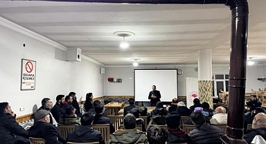 Ardahan’da üreticilerle gece eğitimi verildi