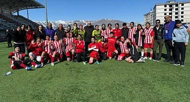 Ardahan’ın kızları Iğdır’ı gol yağmuruna tuttu