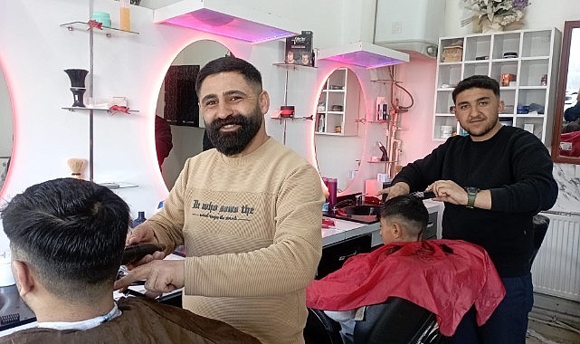 Bayram yoğunluğu esnafın yüzünü güldürdü