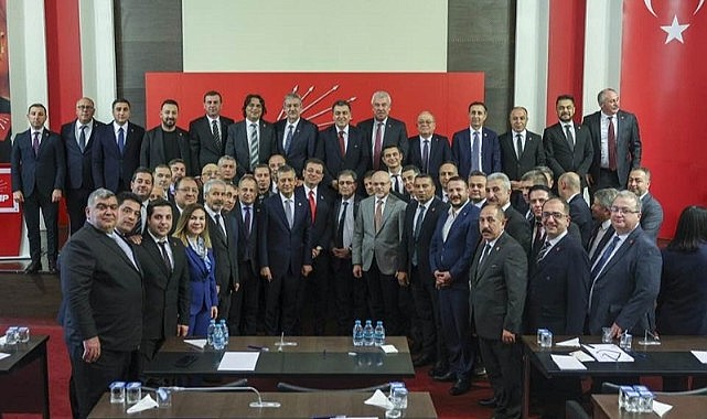 CHP Ardahan Teşkilatı, İmamoğlu'nun aday tanıtım toplantısına tam kadro katıldı