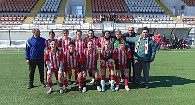 Kura Kadın Futbol Takımı beraberliğe razı oldu
