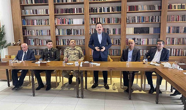 Malazgirt'te bayramlaşma töreni yapıldı