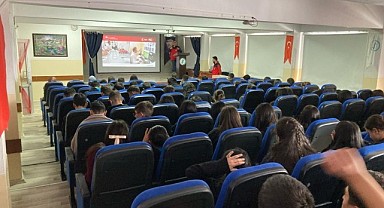 Öğrenciler arıcılığı öğrendi