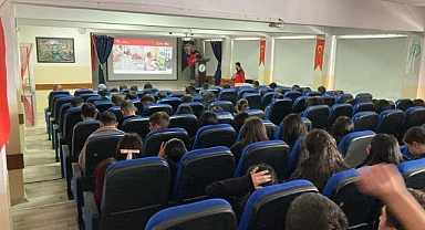Öğrenciler arıcılığı öğrendi