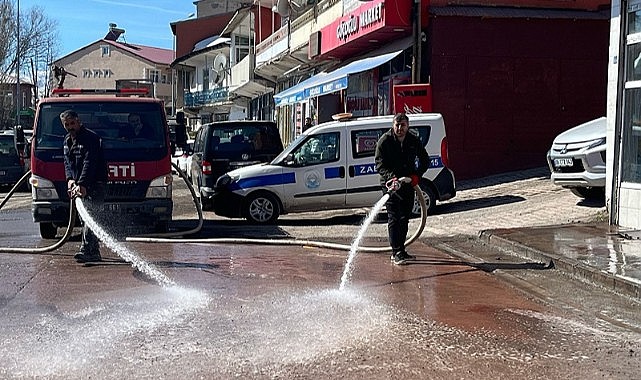 Posof Belediyesi bayram temizliği yaptı
