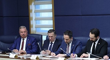 Vekil İncesu Mecliste Romanya heyetiyle yapılan toplantıya katıldı