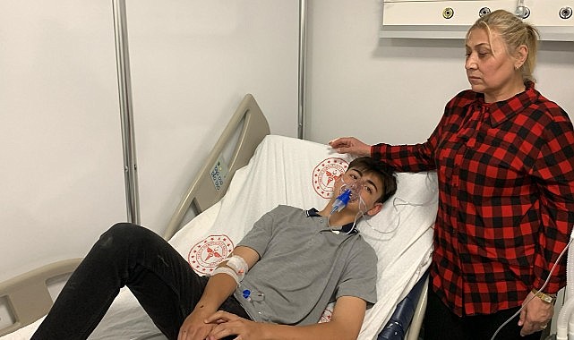 5 lise öğrencisi tavuk dönerden zehirlendi