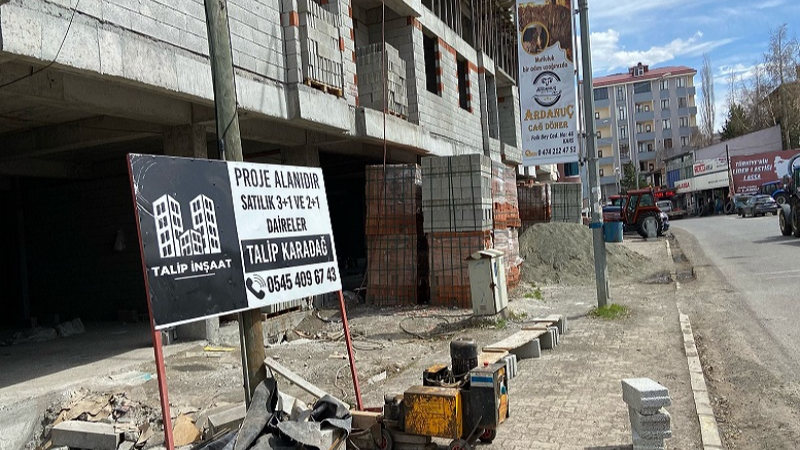 Zabıta, kaldırım işgaline neden sessiz?
