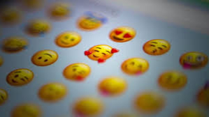 Mesajlaşırken bu emojilere dikkat: Cinsel taciz suçu işleyebilirsiniz
