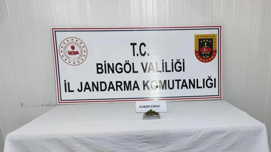 Bingöl’de uyuşturucu madde ve tüfek ele geçirildi