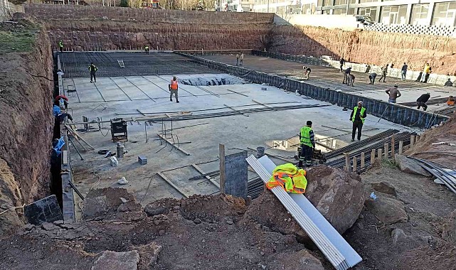 Ahlat'ta inşaat sezonu hareketlendi