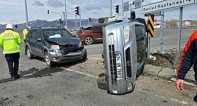 Ardahan'da Sıkışmalı Trafik Kazası: 1 Yaralı