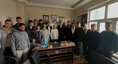 Ardahanlı ülkücüler bayramlaştı