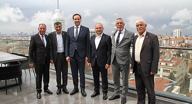 CHP’liler Ankara’da bir araya geldi