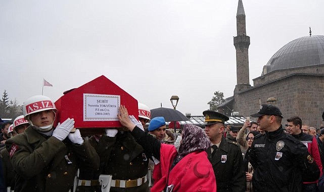 Erzurum şehidini uğurladı